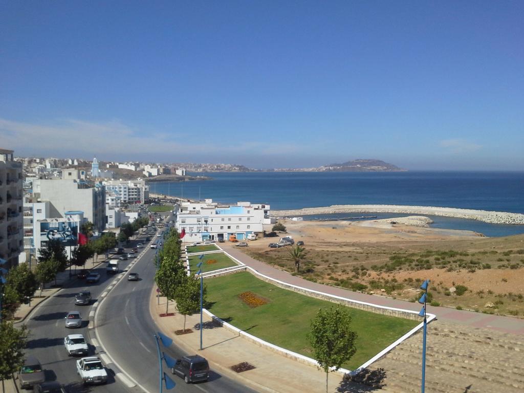 Fnideq Seaside Apartment Dış mekan fotoğraf